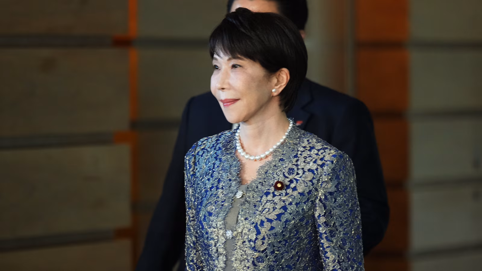 Takaichi remodela o Gabinete do Japão para reviver apoio em queda e mantém ministros-chave