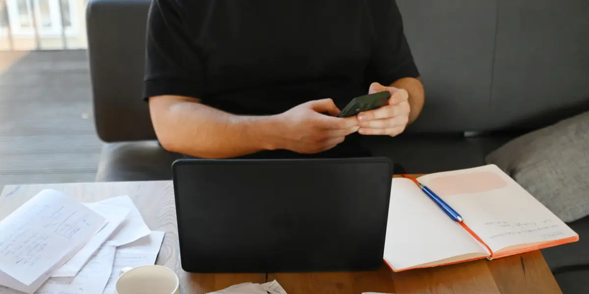 Mercado de Trabalho de Tecnologia em Nova York Tem Queda de 49% em Vagas Iniciantes