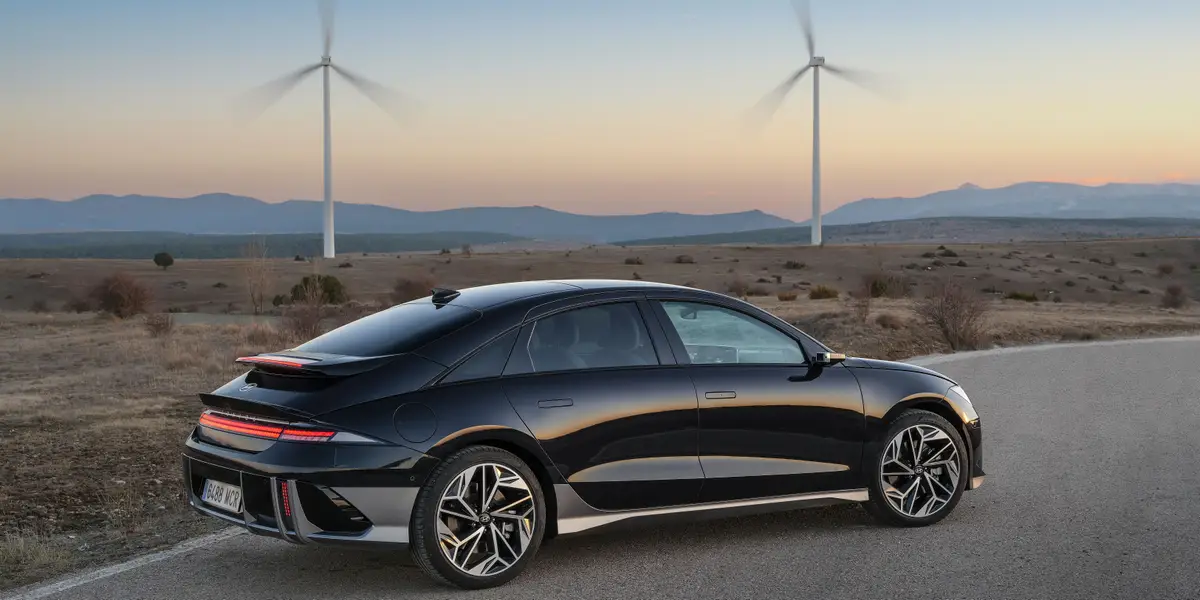 O crescente cemitério de veículos elétricos da América: Veja os carros elétricos cancelados este ano