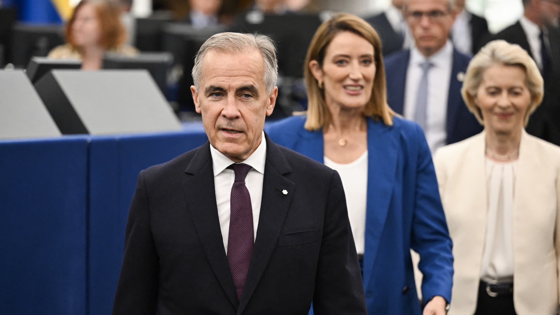 Canadá convidado a tornar-se o primeiro 'membro associado' da UE enquanto a guerra comercial com Trump se intensifica