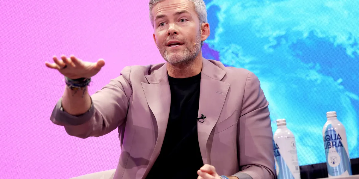 Ryan Serhant diz que a cidade americana não está morrendo — a riqueza está se multiplicando