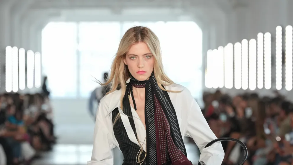 Coleção Ready-to-Wear Primavera 2027 da 7 For All Mankind | Vogue